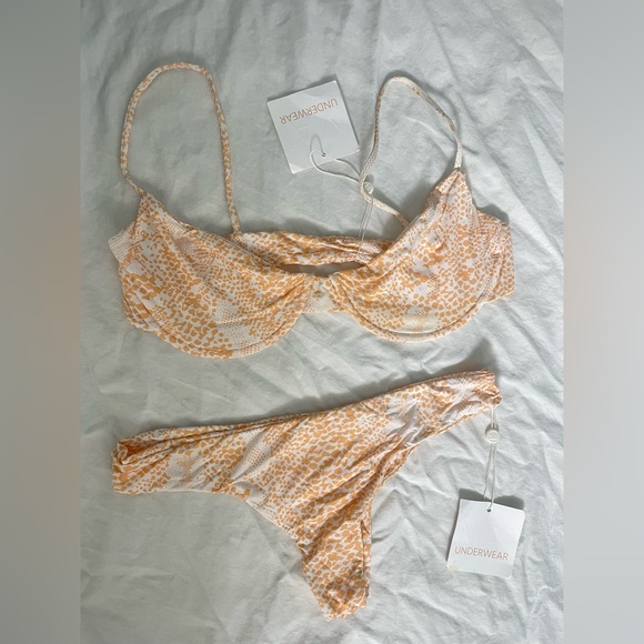 MAI Underwear Peach Reptile - Picture 1 of 2